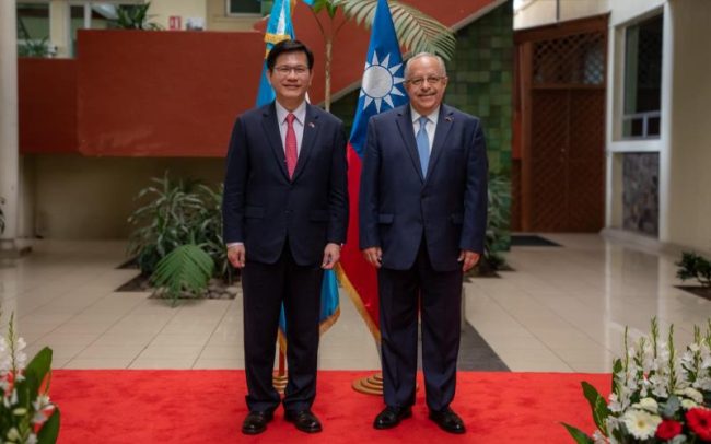BILATERAL_0