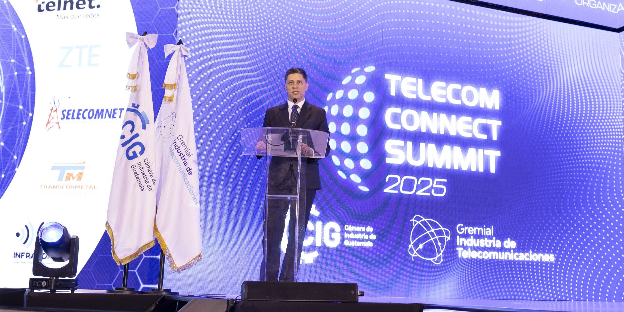 Francisco Torón – Presidente Gremial de Telecomunicaciones