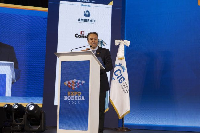 Raúl Bouscayrol – Presidente de Cámara de Industria de Guatemala
